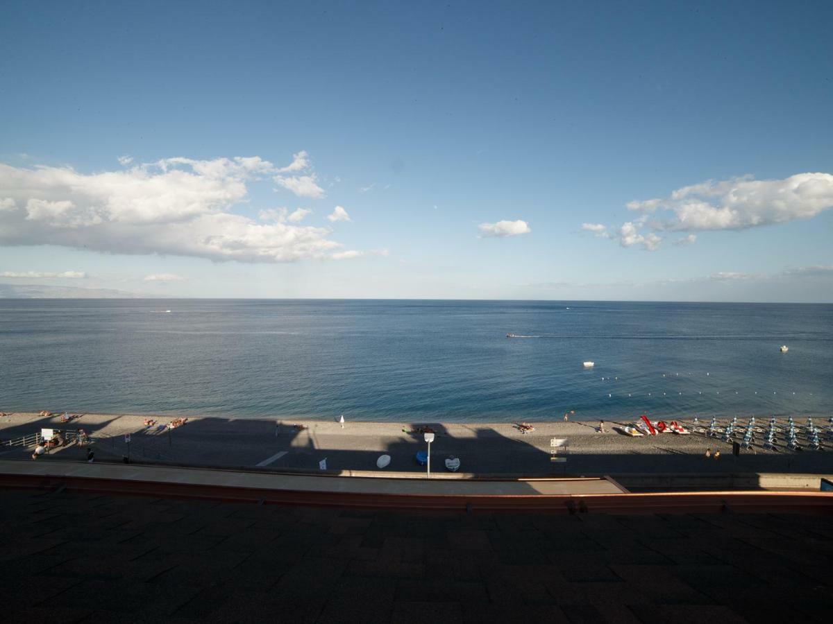 Appartement Marina Di Savoca à Santa Teresa Di Riva Extérieur photo
