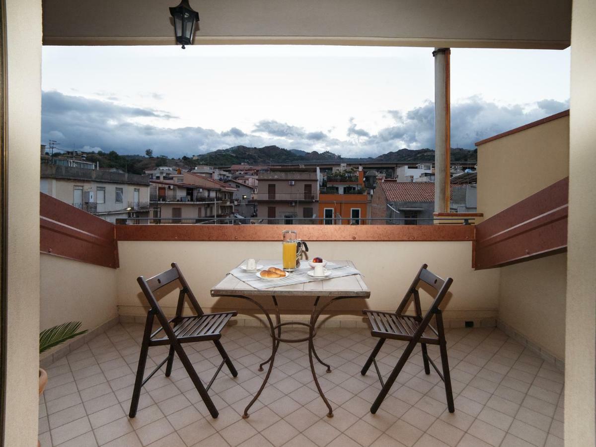 Appartement Marina Di Savoca à Santa Teresa Di Riva Extérieur photo